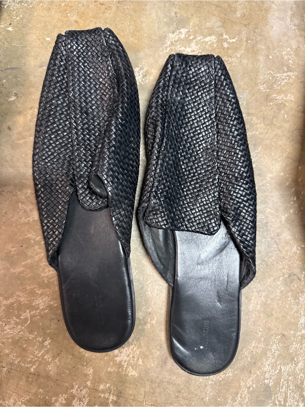 ST AGNI- Black Woven Slip-On Women's Shoes